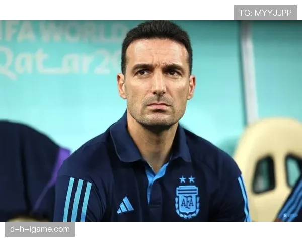 斯卡洛尼球队进攻新模式表现稳健，成为足坛关注焦点