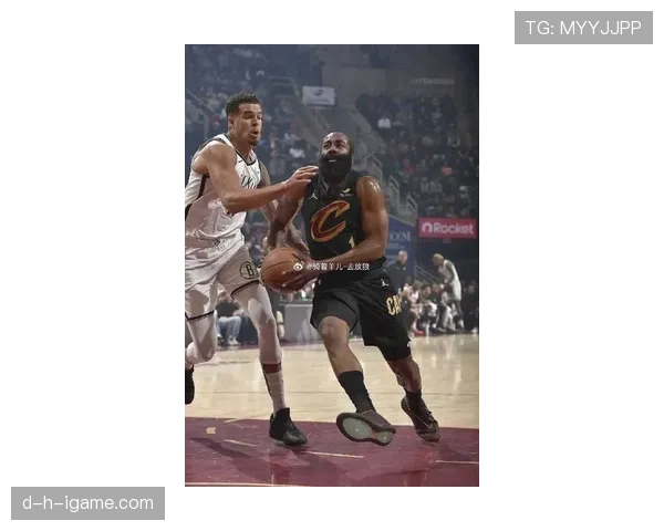 哈登持续高效突破对比欧文，提升篮网关键时刻得分能力